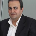 تصویر دکتر شاهین بشارتی کیوی