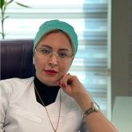 تصویر دکتر لیلا دلخواه اکبری