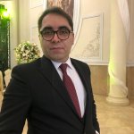 تصویر دکتر محمد گل محمدی