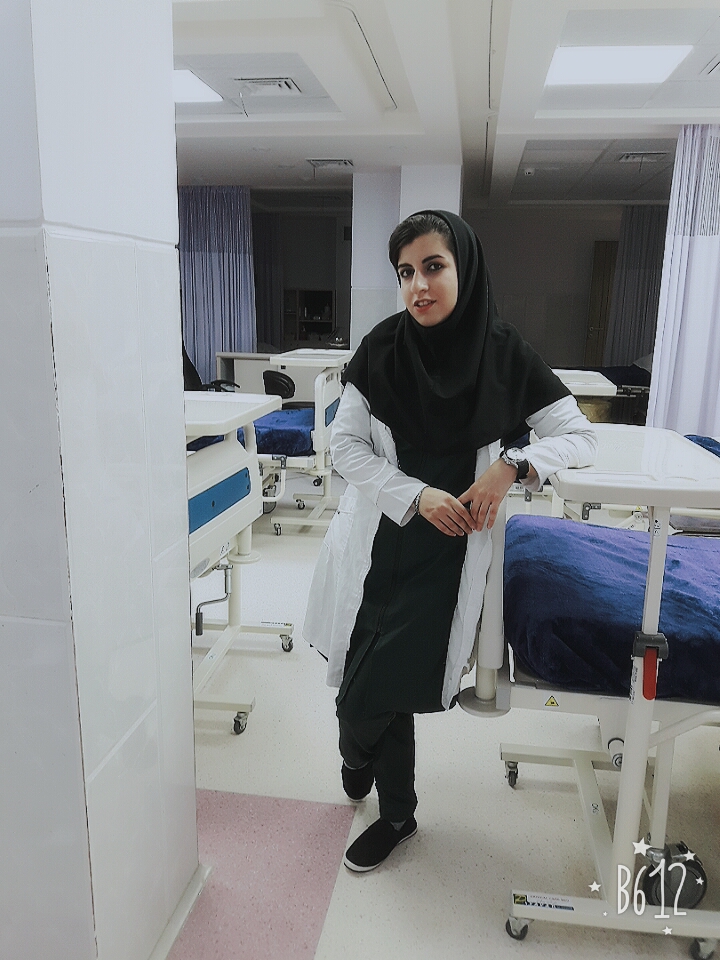 تصویر دکتر پریسا نصوحیان