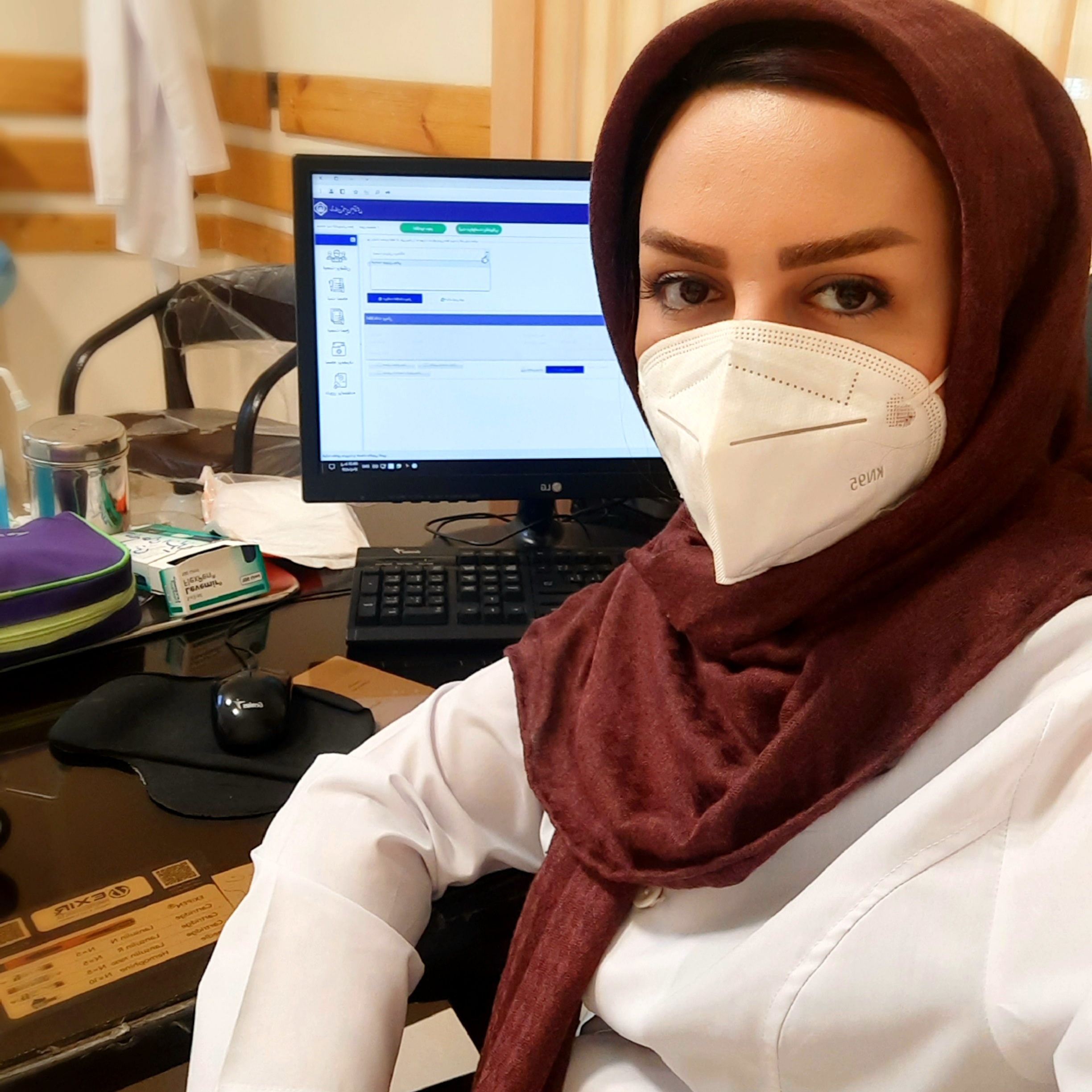 تصویر دکتر فرشته تقوائی