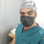 تصویر دکتر پوریا رهبر نیکوکار