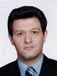 تصویر دکتر پویا کاغذکنانی