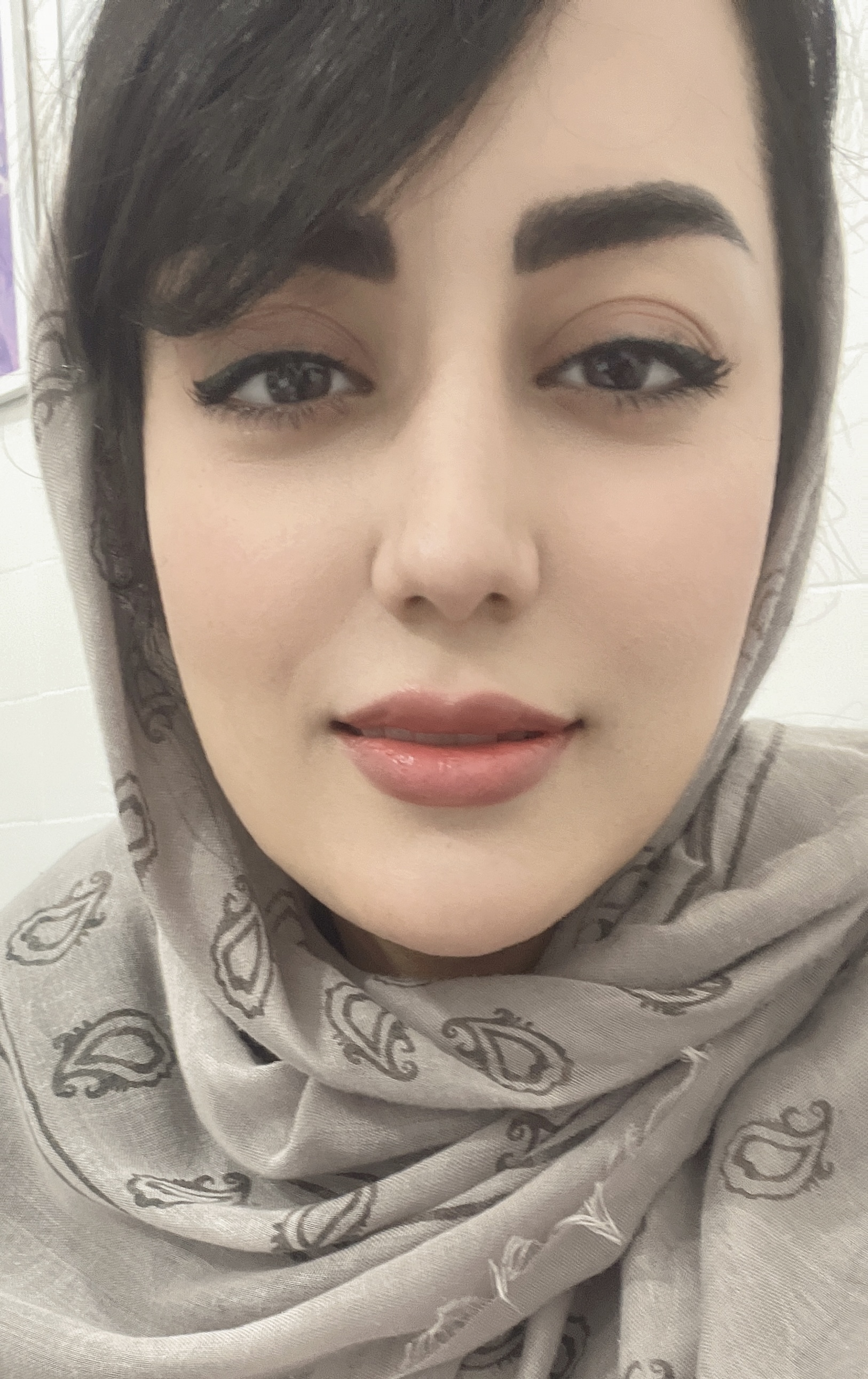 تصویر دکتر یلدا غضنفری
