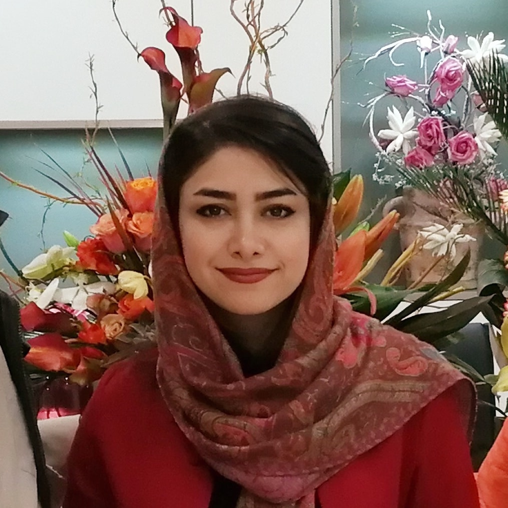 تصویر دکتر الهام زنگنه