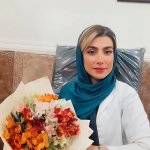 تصویر دکتر عاطفه ساکی