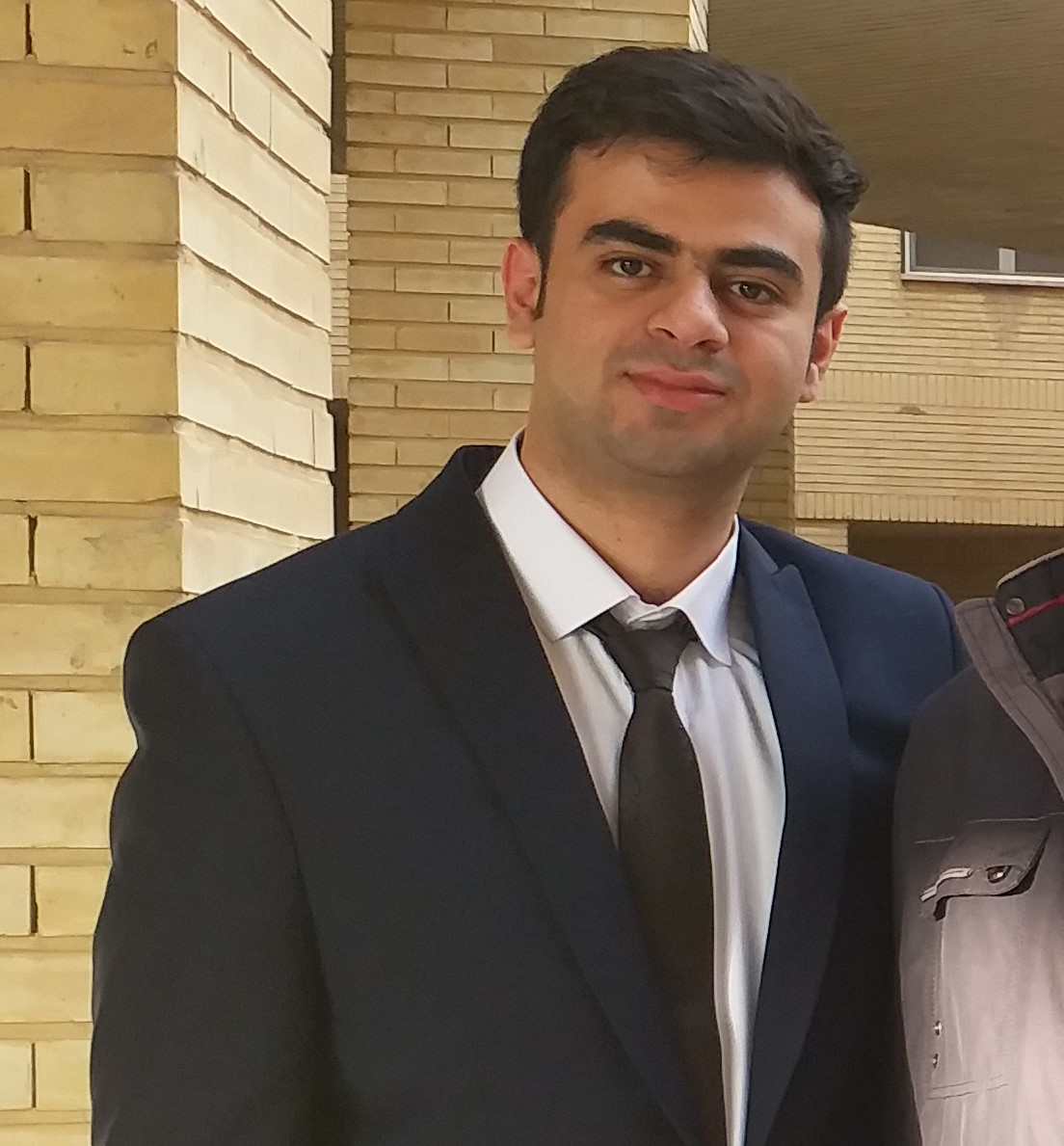 تصویر دکتر آراس کریمیانی