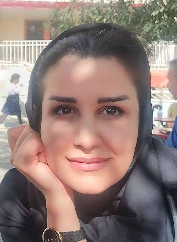 تصویر دکتر پردیس سهولی