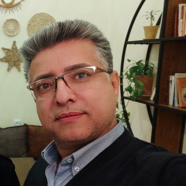تصویر دکتر امیررضا چمنی