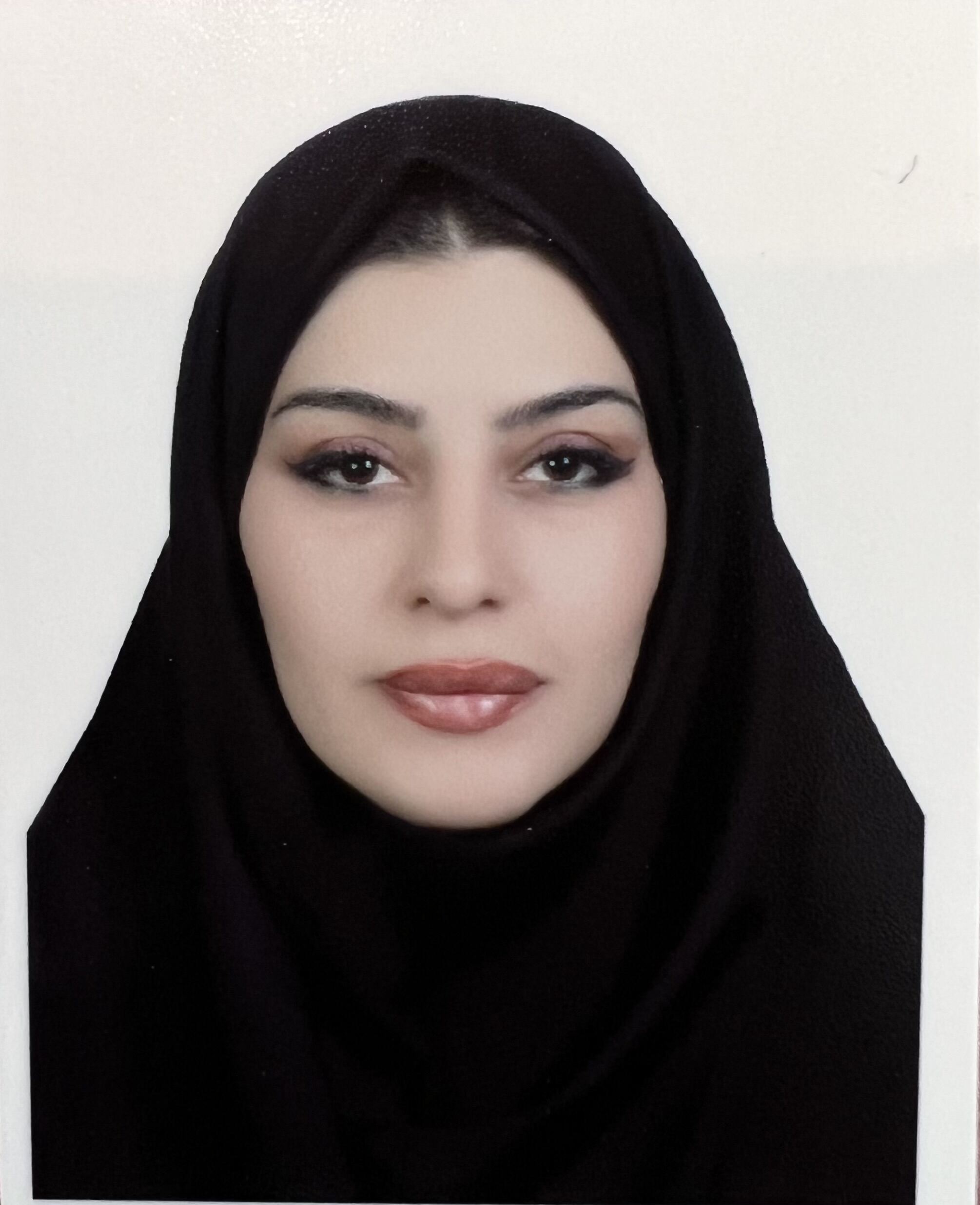 تصویر دکتر فروزان دارابی
