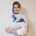 تصویر دکتر آیدا حسینی