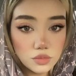 تصویر دکتر حورا ایزدپناه