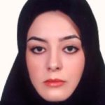 تصویر دکتر معصومه موثق چمن زمین