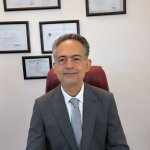 تصویر دکتر کیارش کیانی حسن آبادی