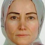 تصویر دکتر ناهید حاجی کرمانی