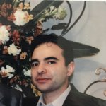 تصویر دکتر احسان شکرچی زاده