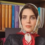 تصویر دکتر روشنک محمودیان