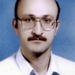 تصویر دکتر غلامحسین تندروحسن کیاده