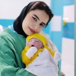 تصویر دکتر پردیس کریم نژاد
