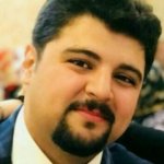 تصویر دکتر حسام حسینی