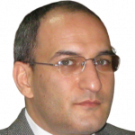 تصویر دکتر کریم خامنه