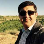 تصویر دکتر حمید آموزگار